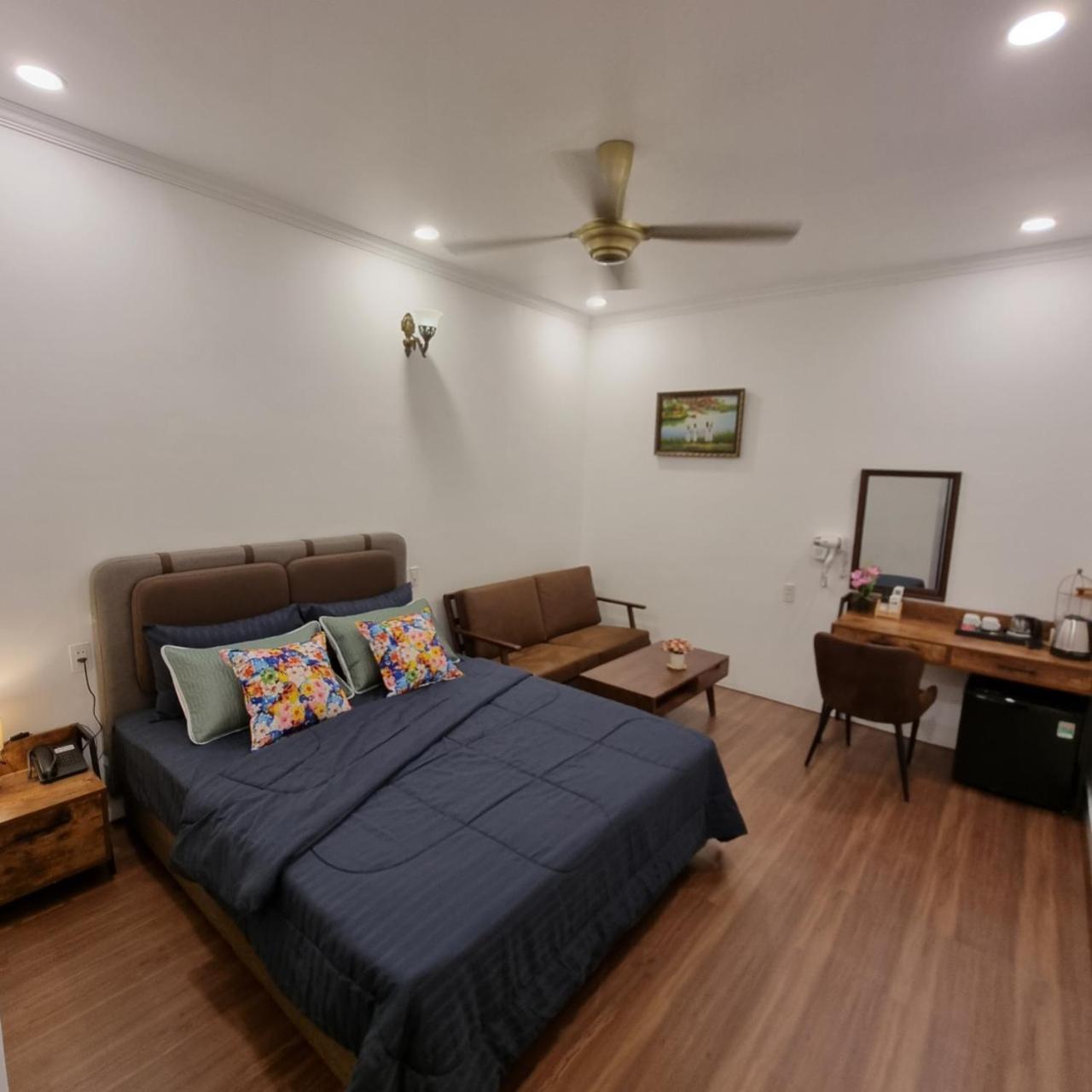 Ngoi Sao Phuong Nam Hotel Хошимин Экстерьер фото