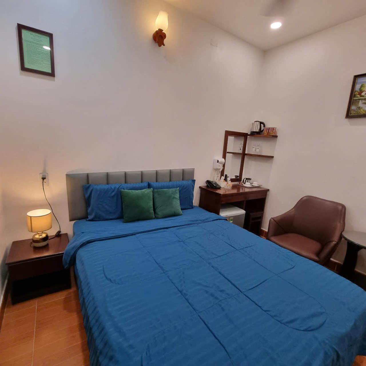 Ngoi Sao Phuong Nam Hotel Хошимин Экстерьер фото